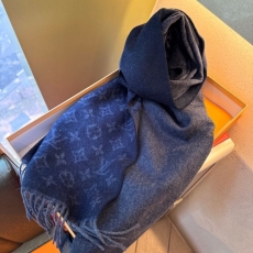 Louis Vuitton Scarf